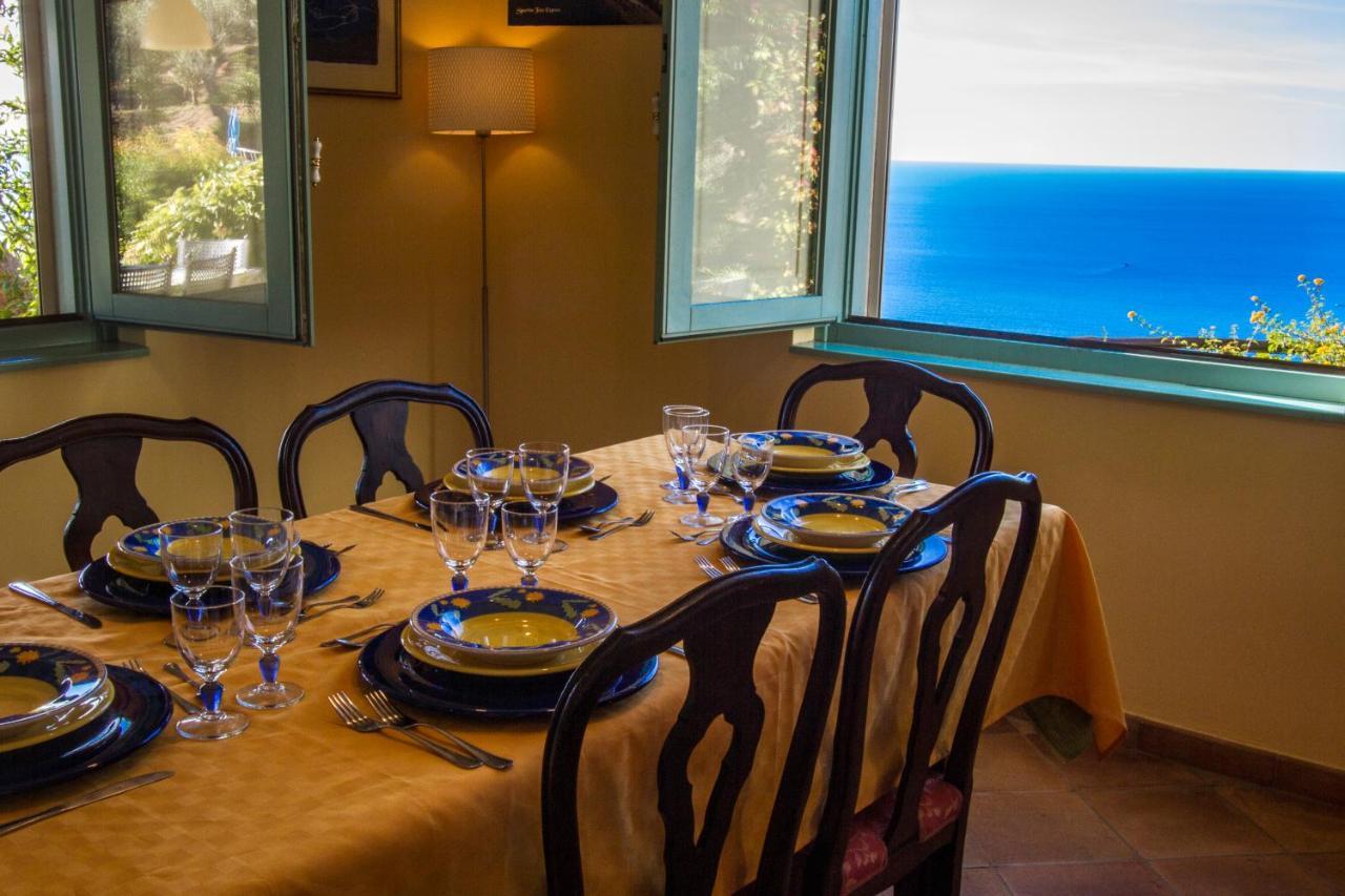 Villa Laura Capo dʼOrlando Esterno foto