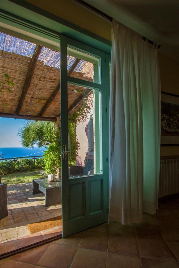 Villa Laura Capo dʼOrlando Esterno foto