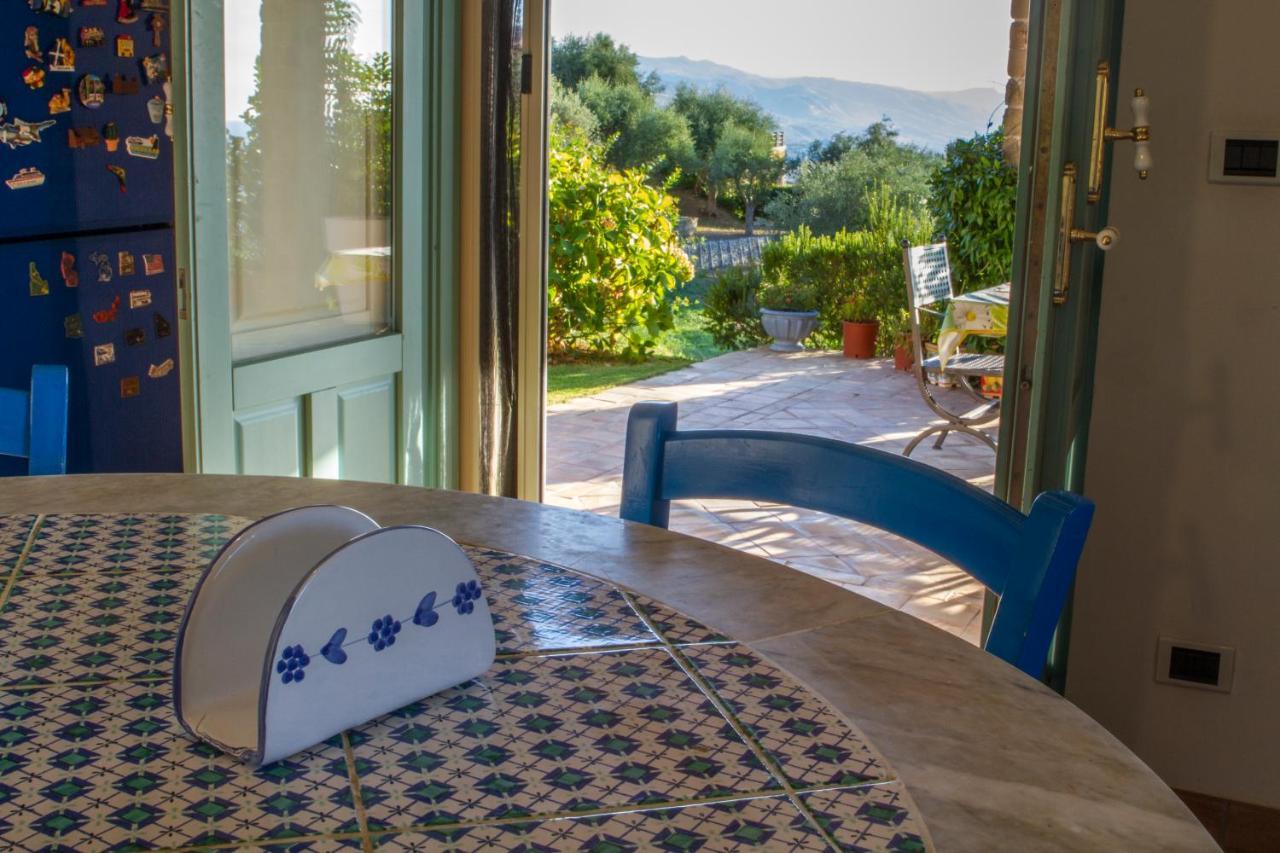 Villa Laura Capo dʼOrlando Esterno foto