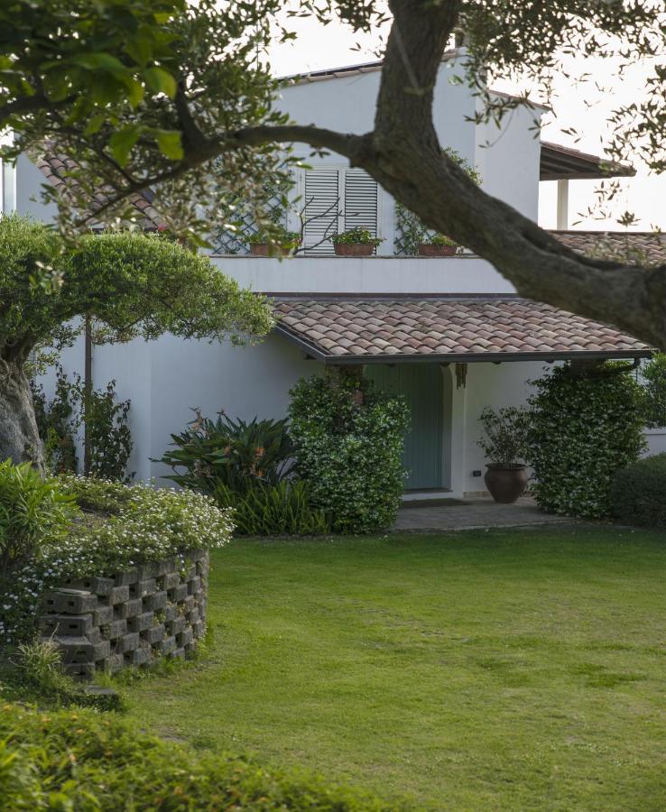 Villa Laura Capo dʼOrlando Esterno foto